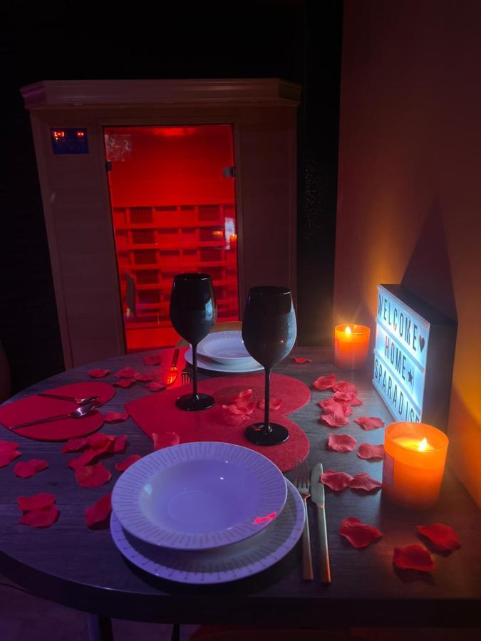 Homesparadise Loveroom Μπεζανσόν Εξωτερικό φωτογραφία