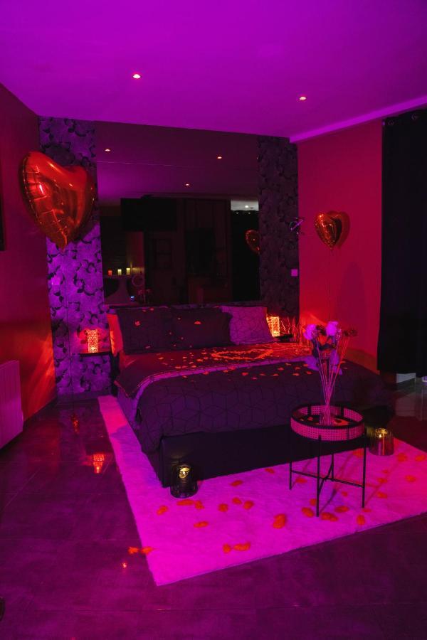 Homesparadise Loveroom Μπεζανσόν Εξωτερικό φωτογραφία